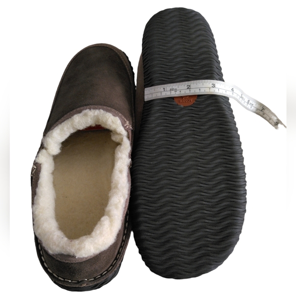 Acorn Comfort Earth Shearling Sheepskin Suede Hard Bottom Bedroom Shoe Slippers - Picture 13 of 16